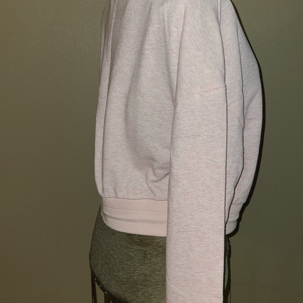 Flirtitude Women's Sweatshirt Relaxed Crop Mock Super Soft Pink Lg Jewelry Free - Picture 11 of 12
